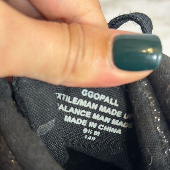 G by guess ladies black sparkle glitter high top sneaker shoes size 9.5 M - Picture 10 of 10